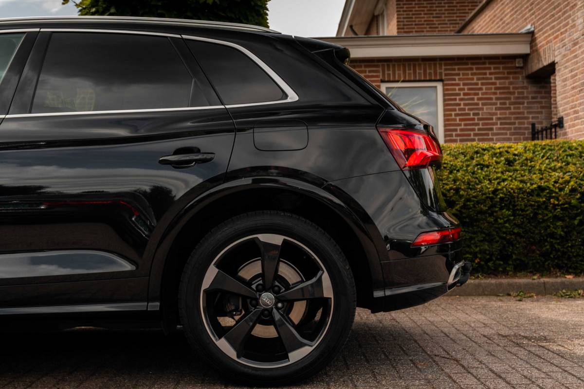 Audi Q5 Audi Q5 50 TFSI e Quattro S Edition 300 PK Virtual Keyless Stoelverwarming Elek.Trekhaak 20”