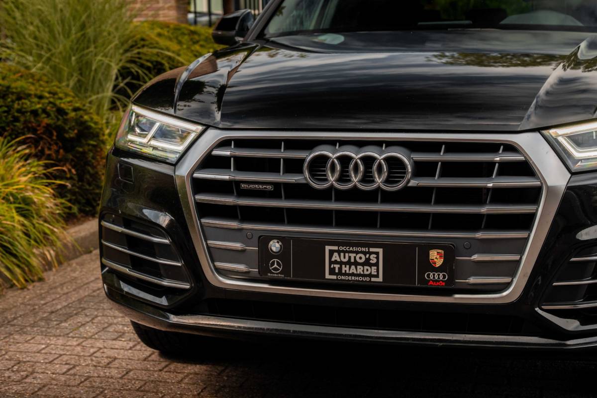 Audi Q5 Audi Q5 50 TFSI e Quattro S Edition 300 PK Virtual Keyless Stoelverwarming Elek.Trekhaak 20”