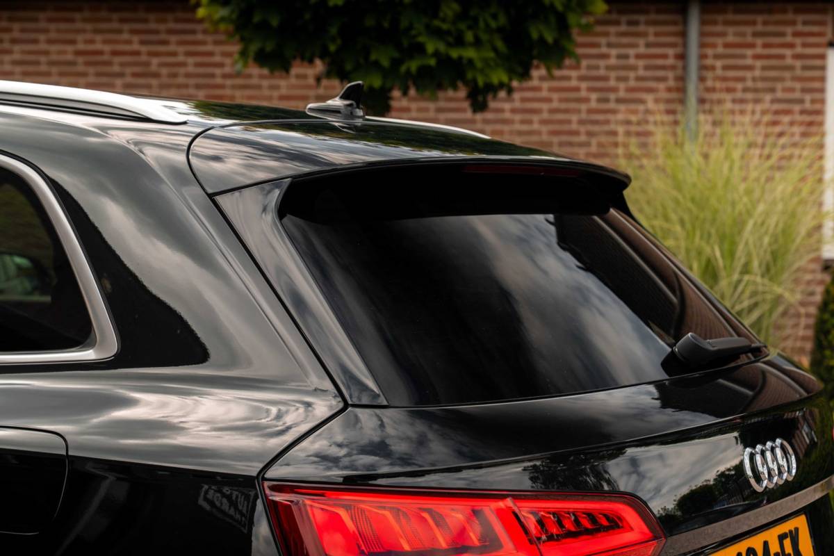 Audi Q5 Audi Q5 50 TFSI e Quattro S Edition 300 PK Virtual Keyless Stoelverwarming Elek.Trekhaak 20”