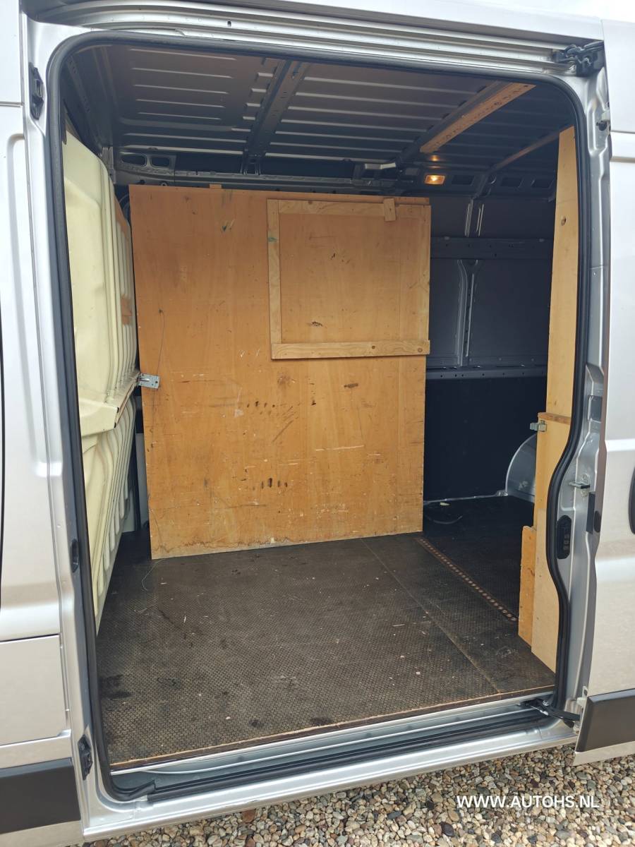 Peugeot Boxer Peugeot Boxer 2.0 BlueHDI L3H2, EURO 6 , LANG , 2x Schuifdeur ,navi ,camera, cruise, Apk maart 2027 , 163 PK