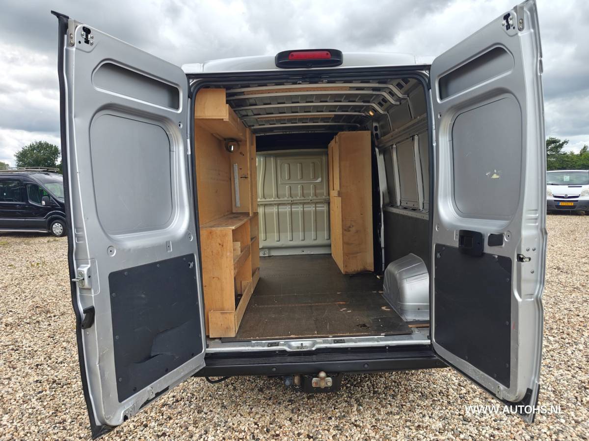 Peugeot Boxer Peugeot Boxer 2.0 BlueHDI L3H2, EURO 6 , LANG , 2x Schuifdeur ,navi ,camera, cruise, Apk maart 2027 , 163 PK