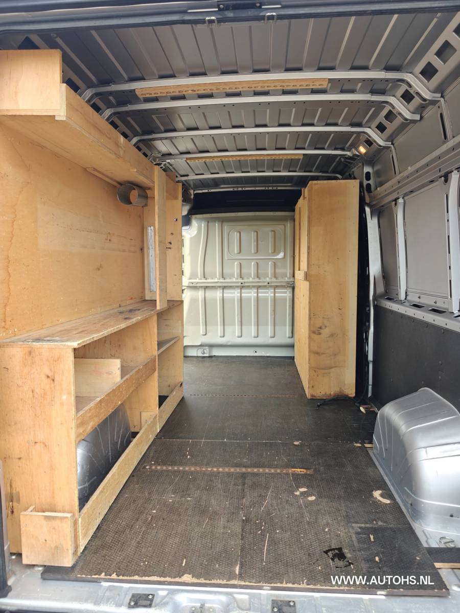 Peugeot Boxer Peugeot Boxer 2.0 BlueHDI L3H2, EURO 6 , LANG , 2x Schuifdeur ,navi ,camera, cruise, Apk maart 2027 , 163 PK