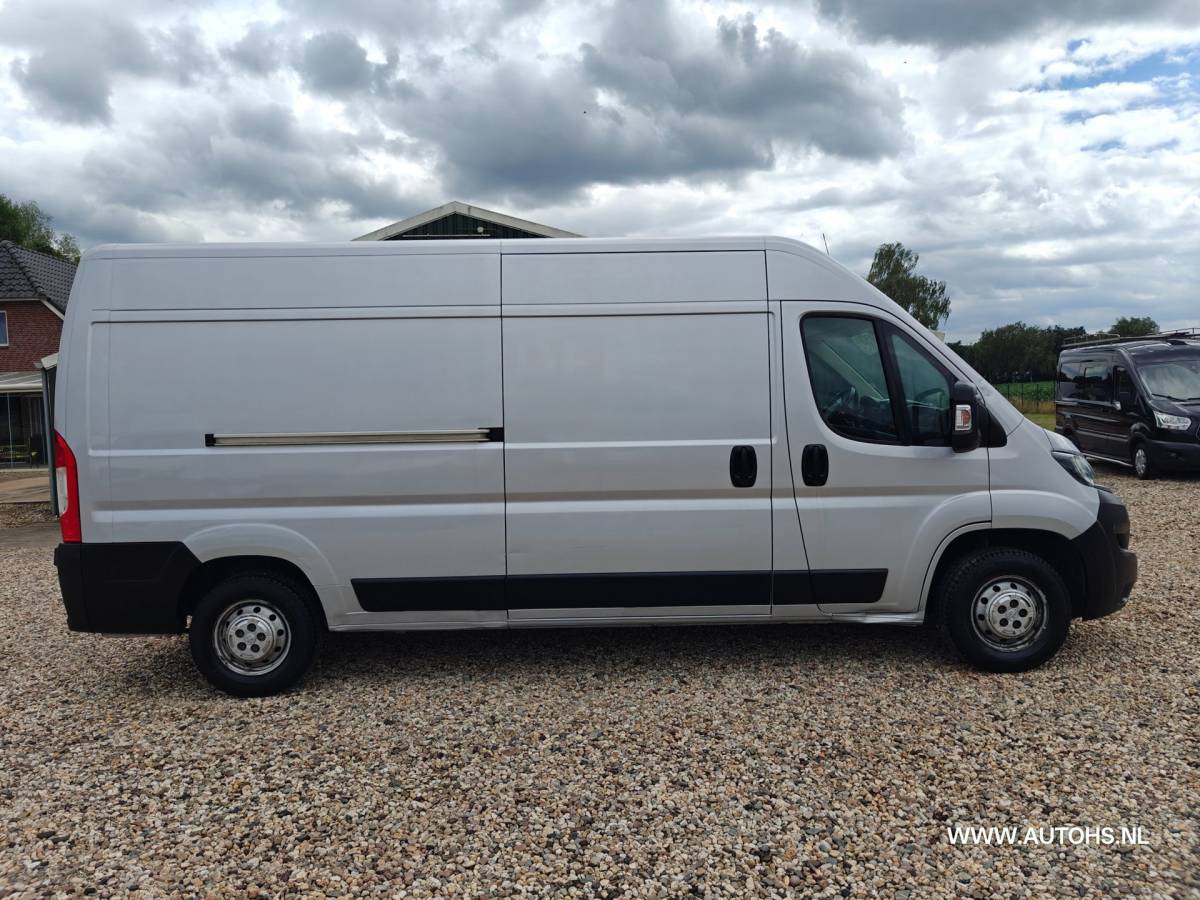 Peugeot Boxer Peugeot Boxer 2.0 BlueHDI L3H2, EURO 6 , LANG , 2x Schuifdeur ,navi ,camera, cruise, Apk maart 2027 , 163 PK