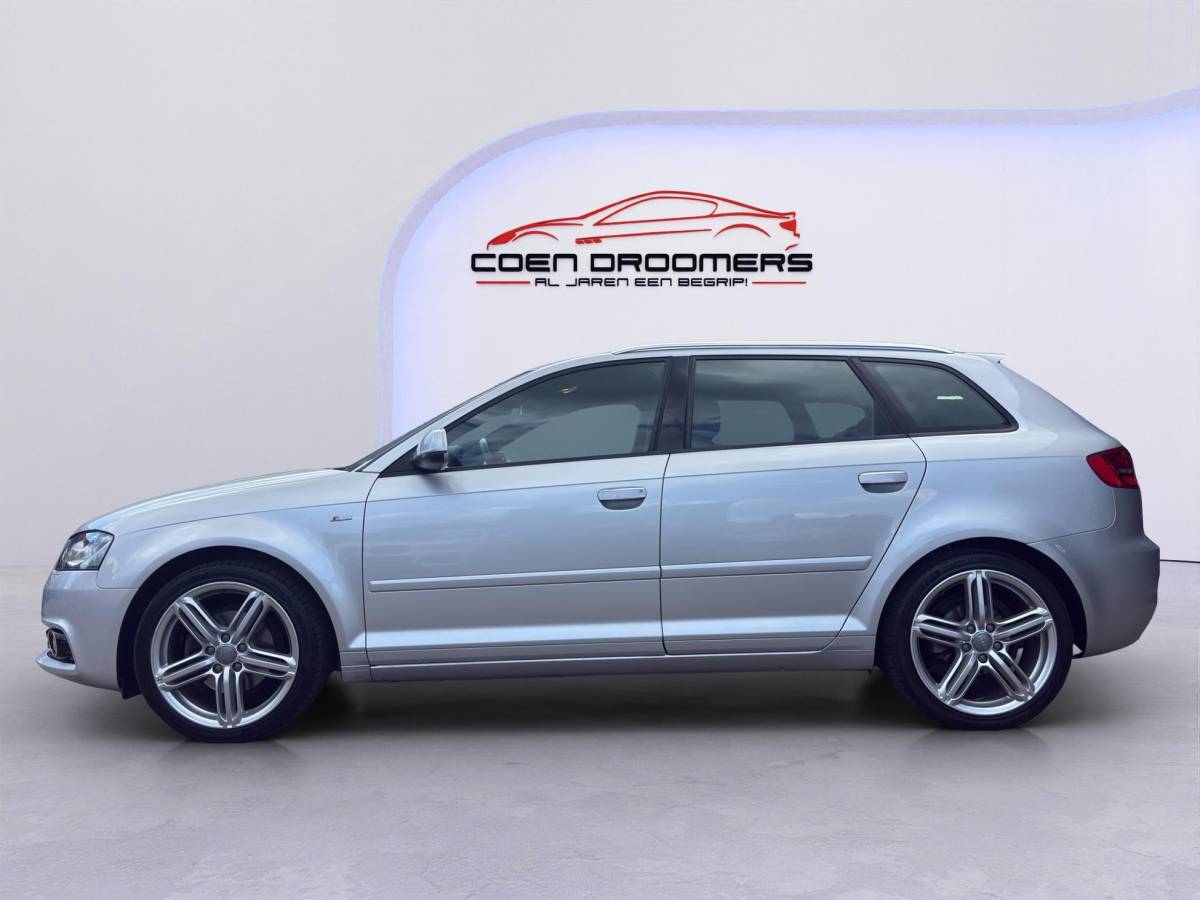 Audi A3 Audi A3 Sportback 1.4 TFSI Ambition Pro Line S /Apple Carplay/Nw. Distributieketting & Koppeling/NL-Auto/BOSE audio/Park. Sens. Achter/Climate & Cruise Control/Xenon licht/Navi/(MET GARANTIE*)