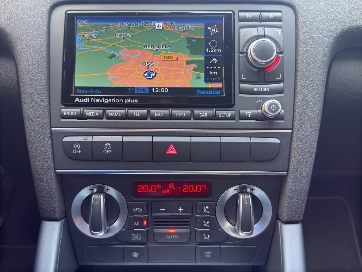 Audi A3 Audi A3 Sportback 1.4 TFSI Ambition Pro Line S /Apple Carplay/Nw. Distributieketting & Koppeling/NL-Auto/BOSE audio/Park. Sens. Achter/Climate & Cruise Control/Xenon licht/Navi/(MET GARANTIE*)