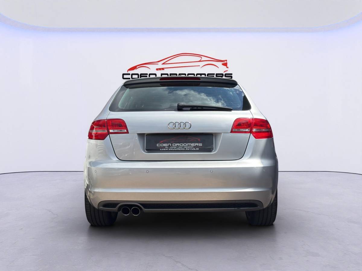 Audi A3 Audi A3 Sportback 1.4 TFSI Ambition Pro Line S /Apple Carplay/Nw. Distributieketting & Koppeling/NL-Auto/BOSE audio/Park. Sens. Achter/Climate & Cruise Control/Xenon licht/Navi/(MET GARANTIE*)