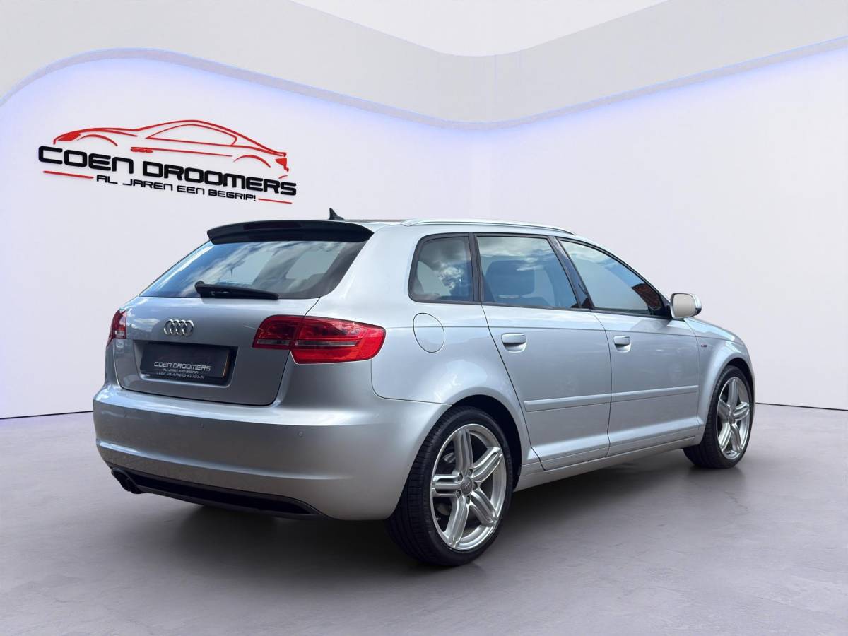 Audi A3 Audi A3 Sportback 1.4 TFSI Ambition Pro Line S /Apple Carplay/Nw. Distributieketting & Koppeling/NL-Auto/BOSE audio/Park. Sens. Achter/Climate & Cruise Control/Xenon licht/Navi/(MET GARANTIE*)