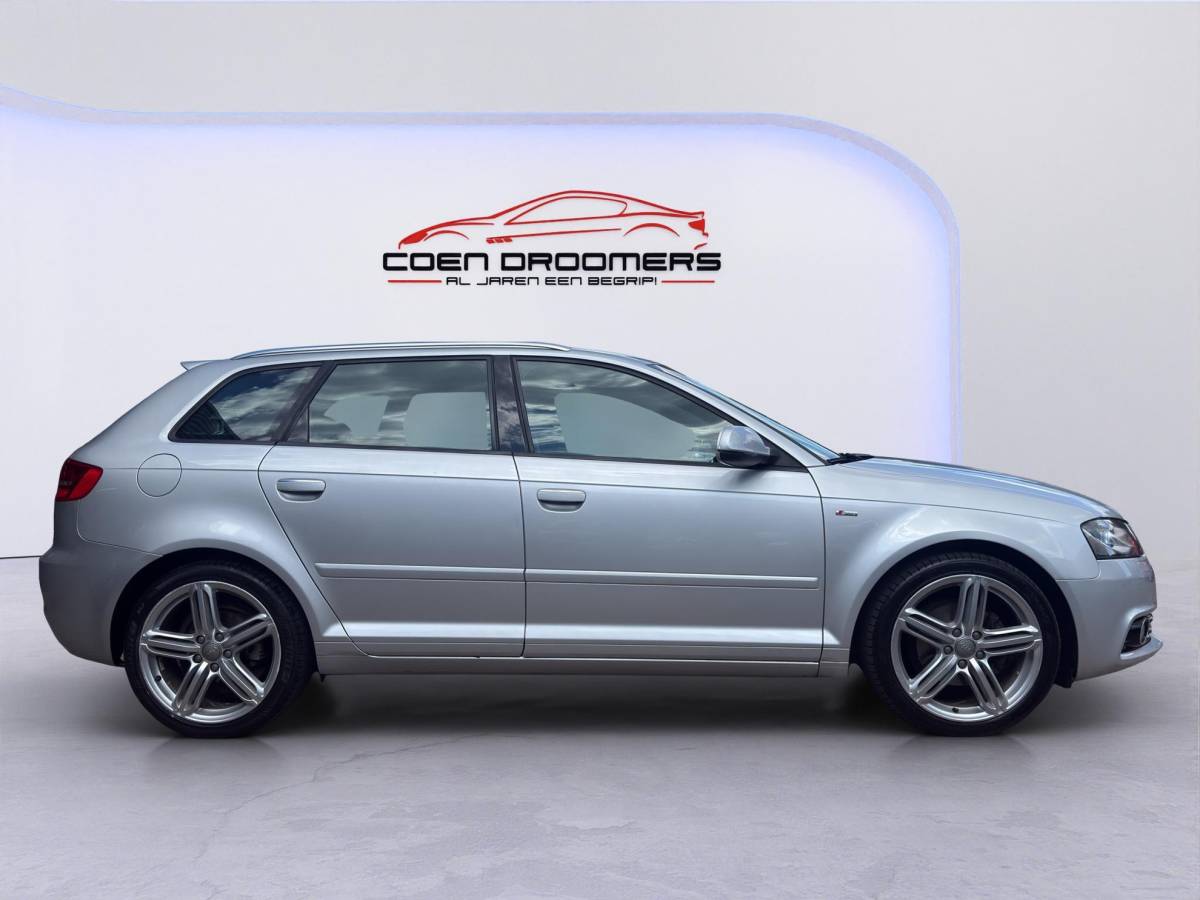 Audi A3 Audi A3 Sportback 1.4 TFSI Ambition Pro Line S /Apple Carplay/Nw. Distributieketting & Koppeling/NL-Auto/BOSE audio/Park. Sens. Achter/Climate & Cruise Control/Xenon licht/Navi/(MET GARANTIE*)