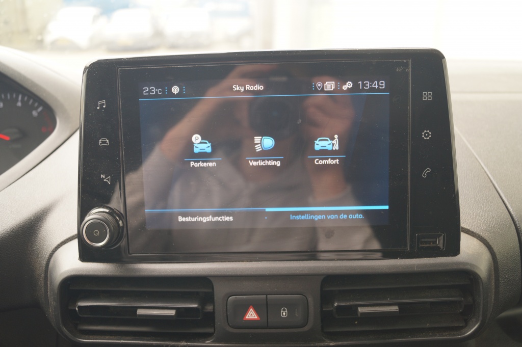 Peugeot Partner Peugeot Partner 1.5 BlueHDI Asphalt -NAVI-CAM-DAB-