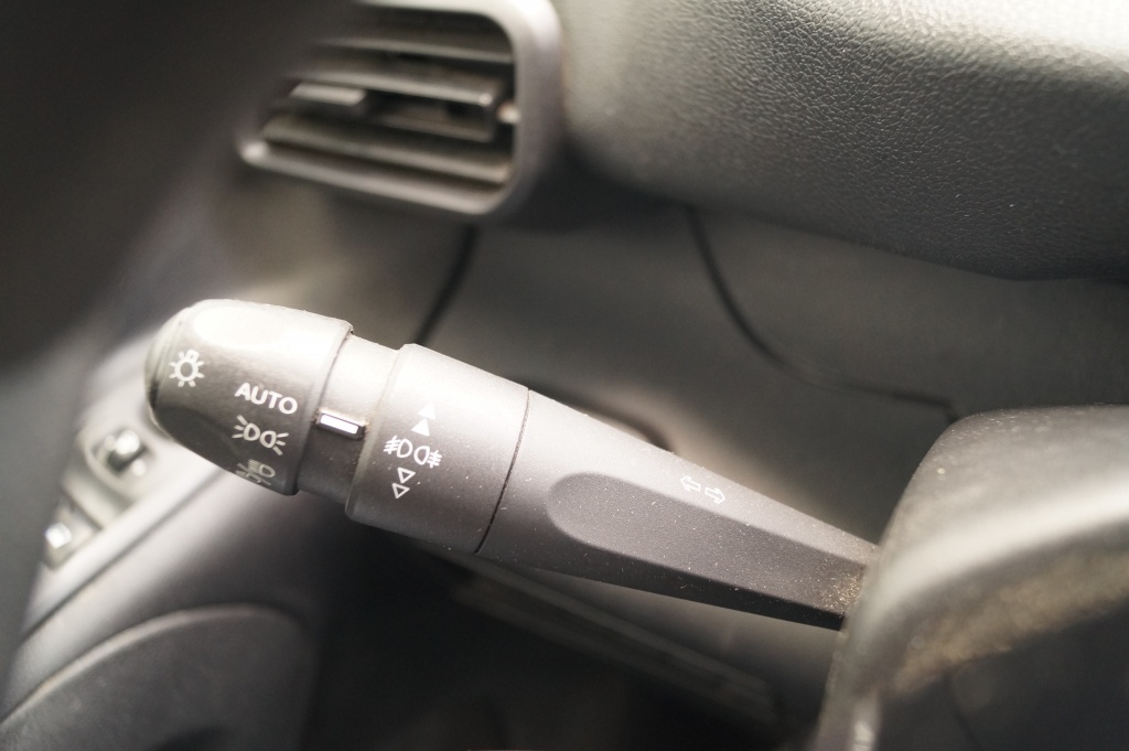 Peugeot Partner Peugeot Partner 1.5 BlueHDI Asphalt -NAVI-CAM-DAB-