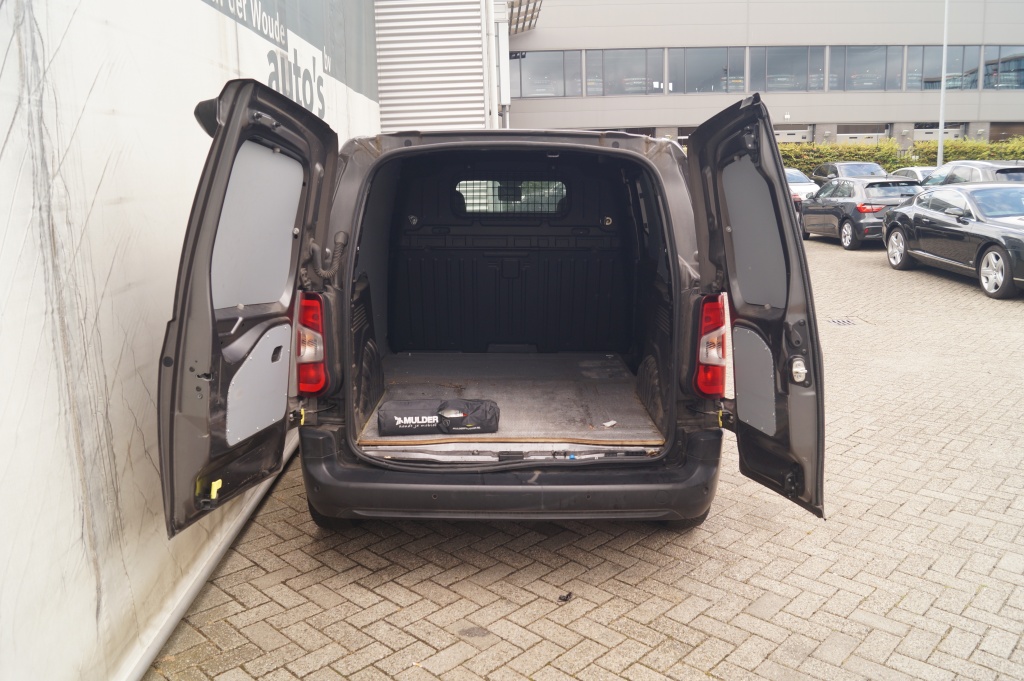 Peugeot Partner Peugeot Partner 1.5 BlueHDI Asphalt -NAVI-CAM-DAB-