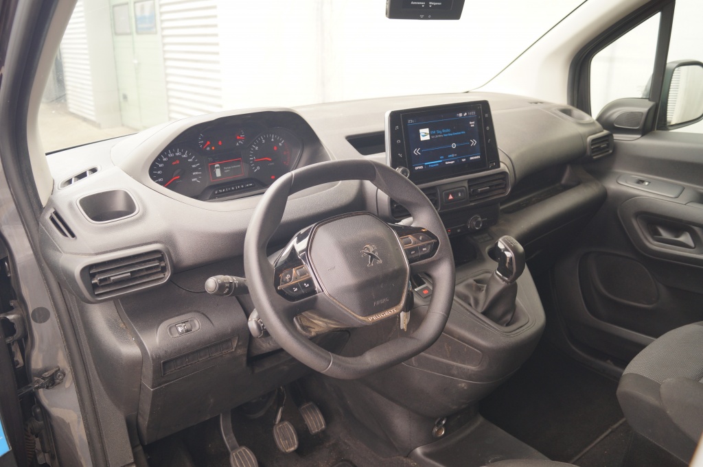Peugeot Partner Peugeot Partner 1.5 BlueHDI Asphalt -NAVI-CAM-DAB-