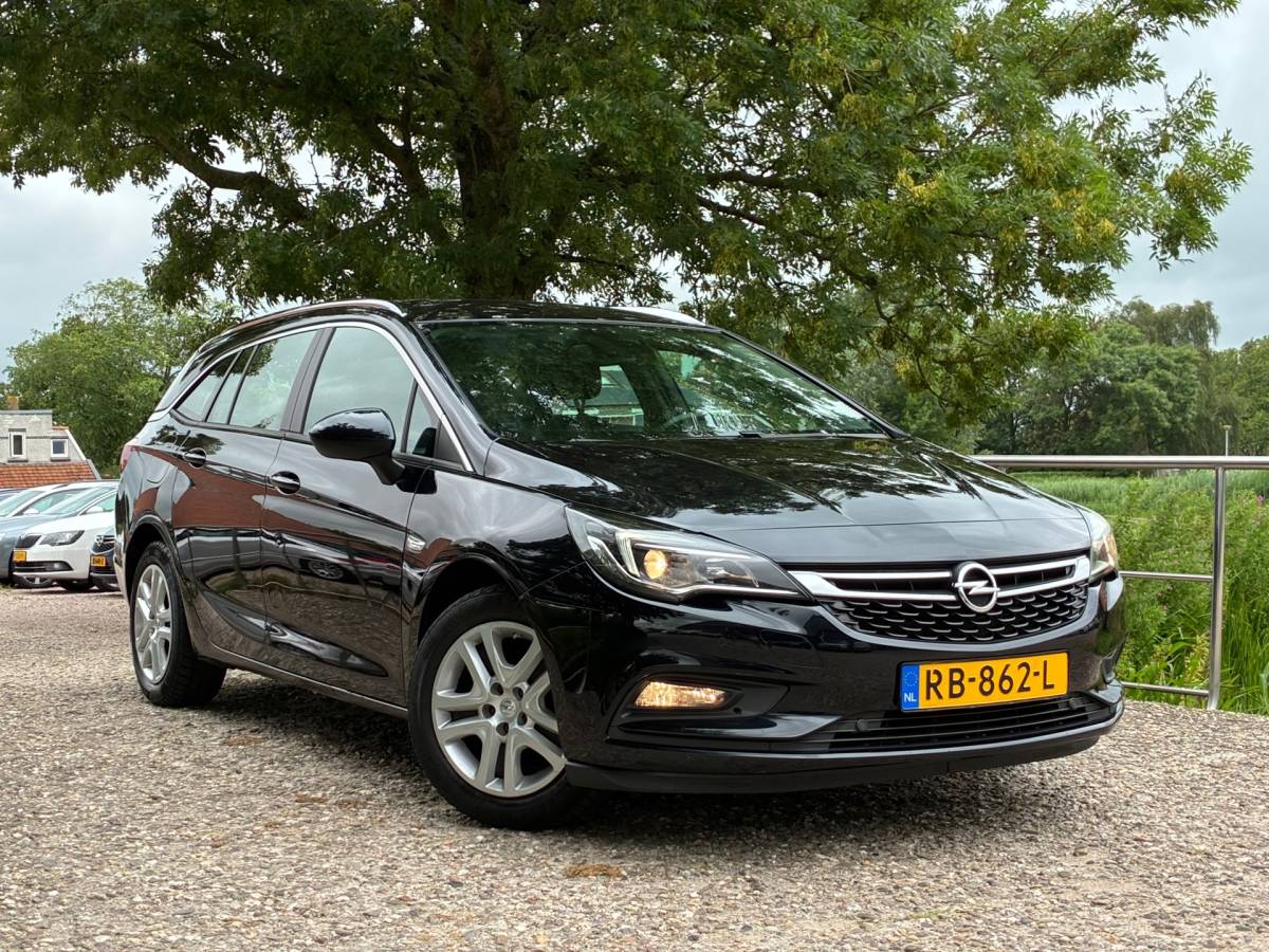 Opel Astra Opel Astra Sports Tourer 1.4 Business+ | Cruise + Clima nu € 5.450,-!!!