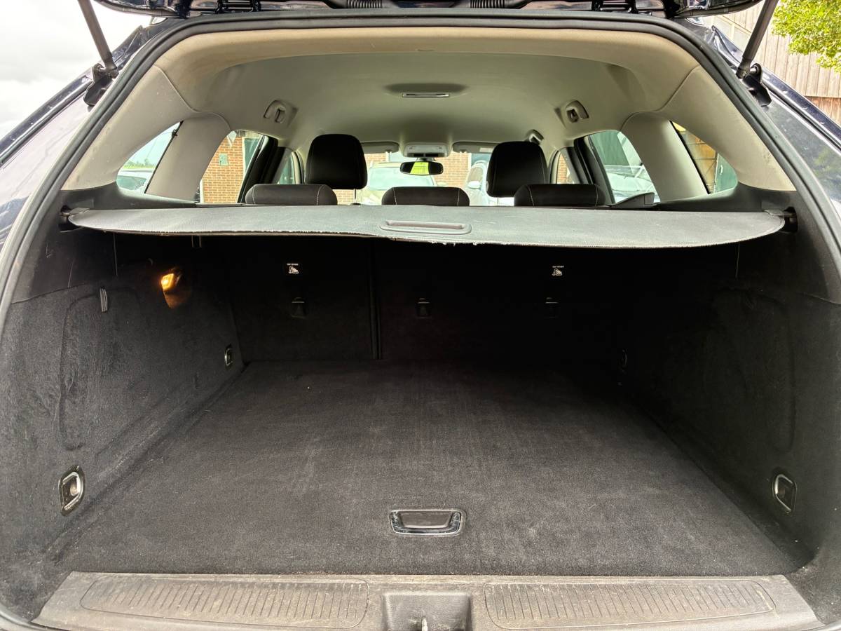 Opel Astra Opel Astra Sports Tourer 1.4 Business+ | Cruise + Clima nu € 5.450,-!!!