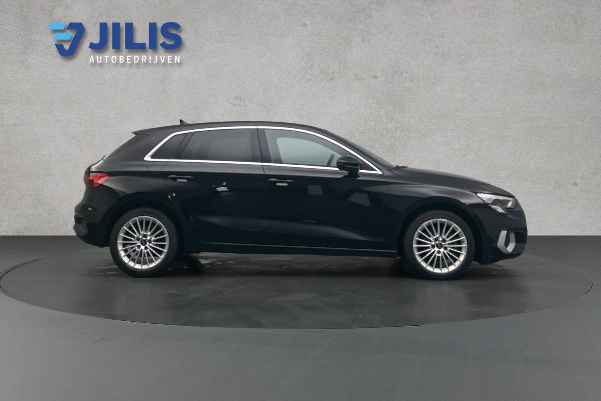 Audi A3 Audi A3 Sportback 30 TFSI Advanced edition | Stoelverwarming | Navigatie | Airco