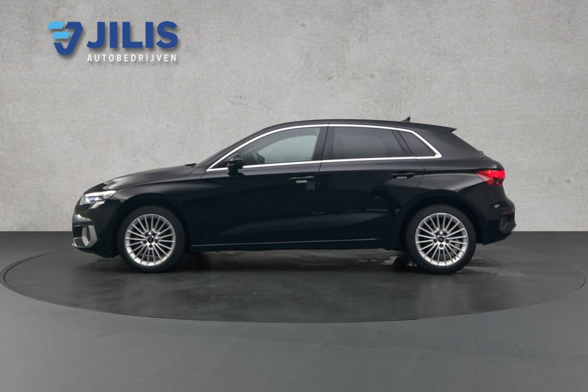 Audi A3 Audi A3 Sportback 30 TFSI Advanced edition | Stoelverwarming | Navigatie | Airco