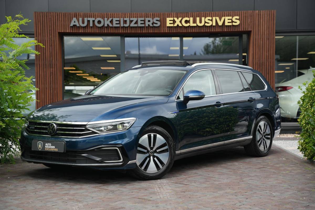 Volkswagen Passat Volkswagen Passat 1.4 TSI PHEV GTE Pano