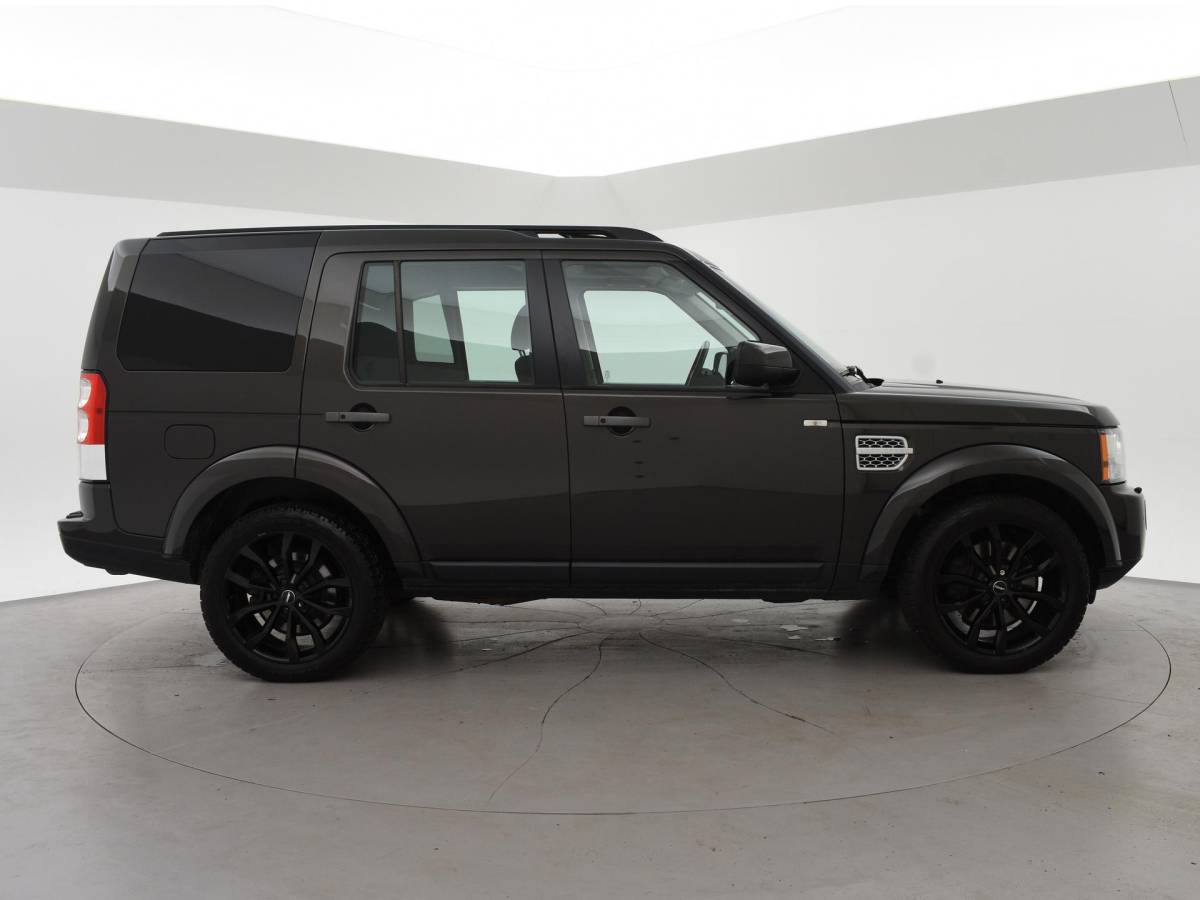 Land Rover Discovery Land Rover Discovery 3.0 SDV6 256 PK HSE GRIJS KENTEKEN + SCHUIFDAK | CAMERA | LEDER | HK | TREKHAAK