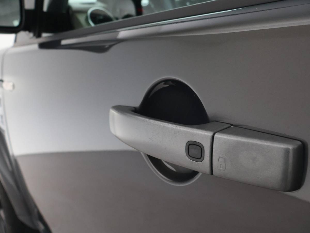 Land Rover Discovery Land Rover Discovery 3.0 SDV6 256 PK HSE GRIJS KENTEKEN + SCHUIFDAK | CAMERA | LEDER | HK | TREKHAAK