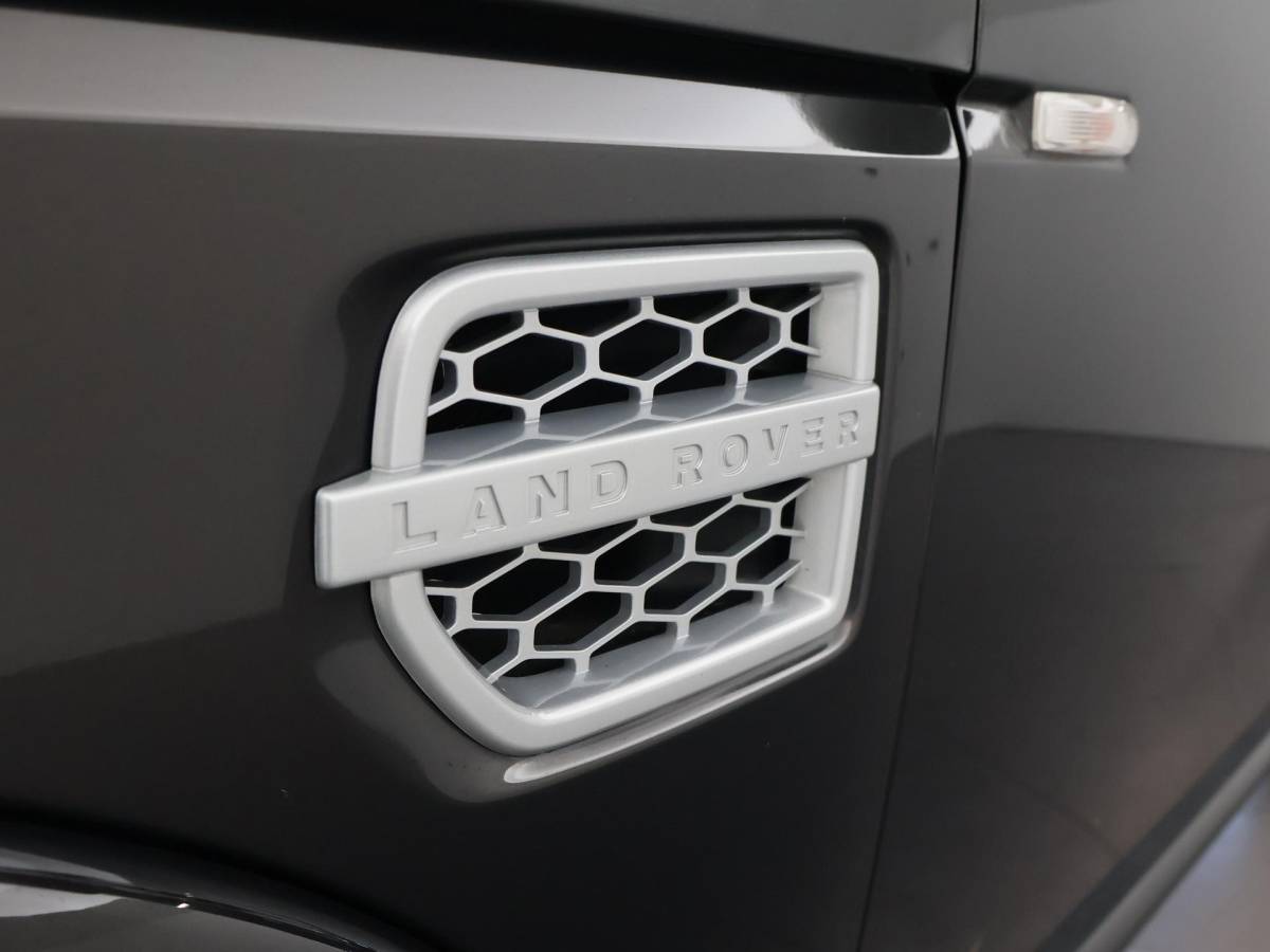 Land Rover Discovery Land Rover Discovery 3.0 SDV6 256 PK HSE GRIJS KENTEKEN + SCHUIFDAK | CAMERA | LEDER | HK | TREKHAAK