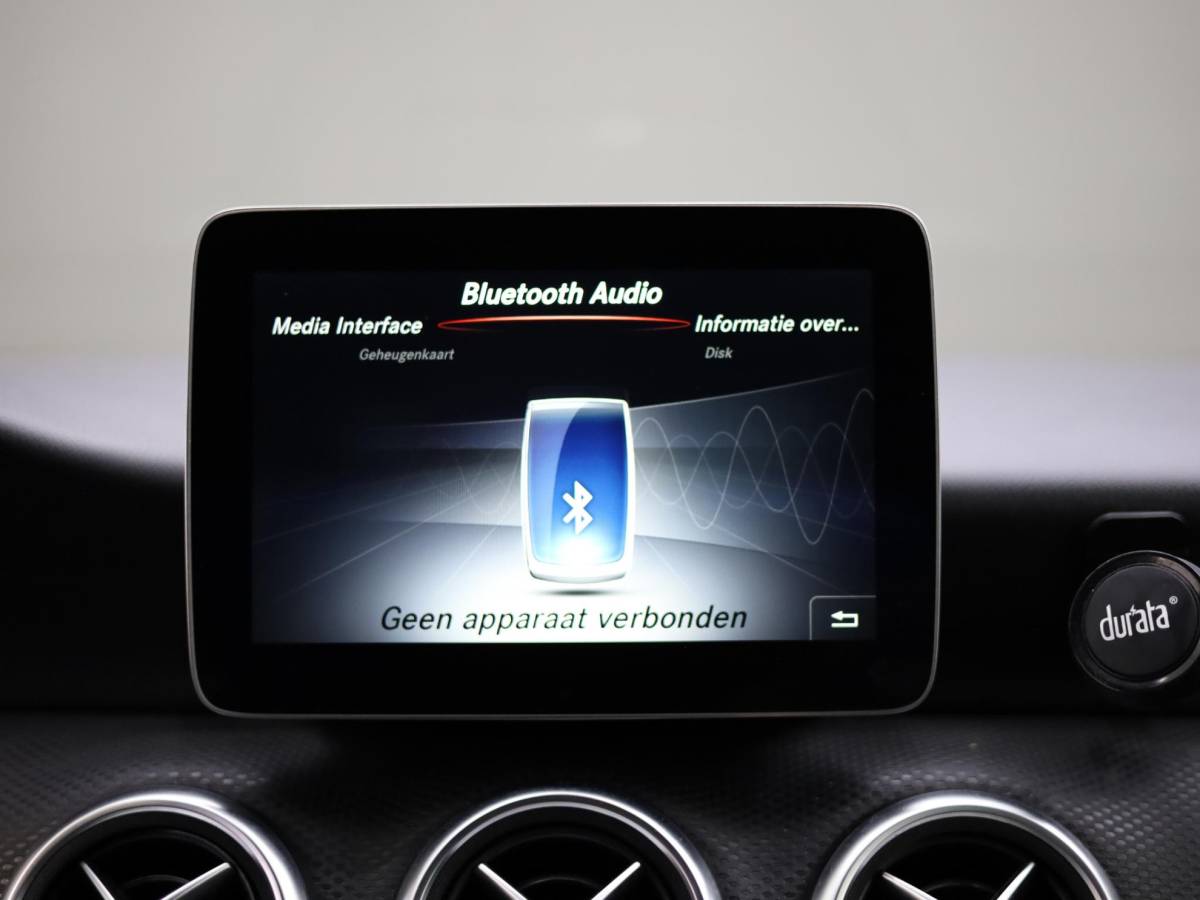 Mercedes-Benz A-Klasse Mercedes-Benz A-klasse 180 d Business Solution | Airco | Climate Control | Stoelverwarming | Cruise Control | Bluetooth | Navigatie |
