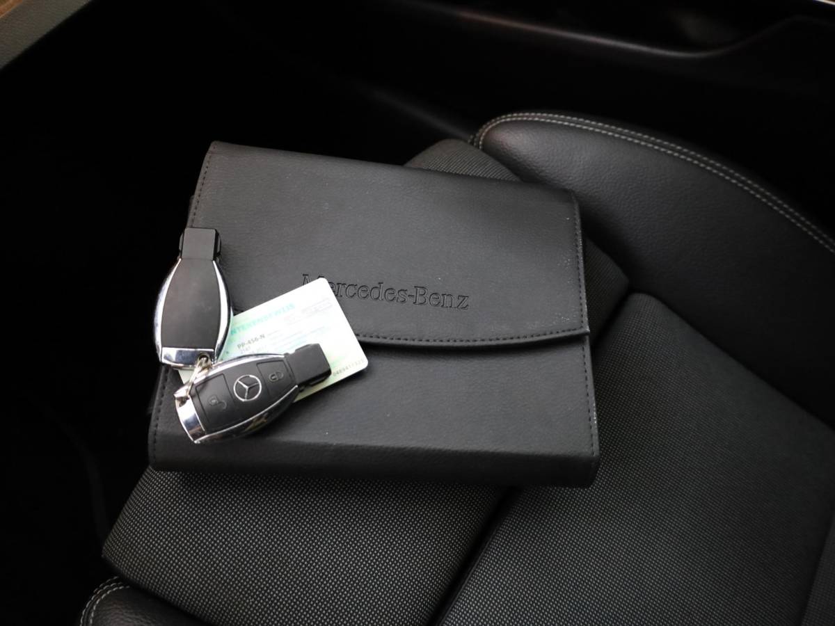 Mercedes-Benz A-Klasse Mercedes-Benz A-klasse 180 d Business Solution | Airco | Climate Control | Stoelverwarming | Cruise Control | Bluetooth | Navigatie |