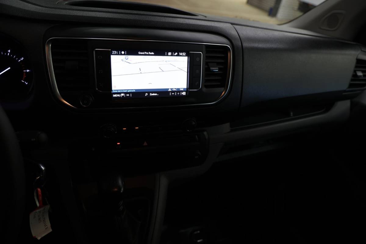 Toyota ProAce Toyota PROACE Worker 1.5 D-4D Live Airco Cruise Navi Apple CarPlay