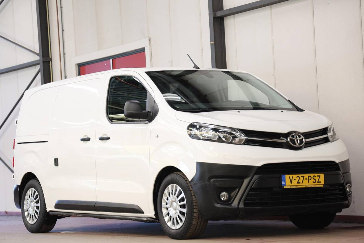 Toyota ProAce Toyota PROACE Worker 1.5 D-4D Live Airco Cruise Navi Apple CarPlay