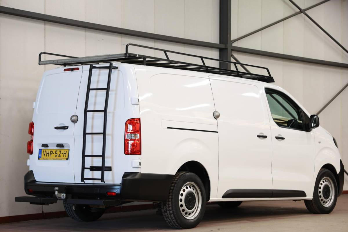 Opel Vivaro Opel Vivaro 2.0 CDTI L3H1 LANG IMPERIAAL 2500 KG TREKHAAK