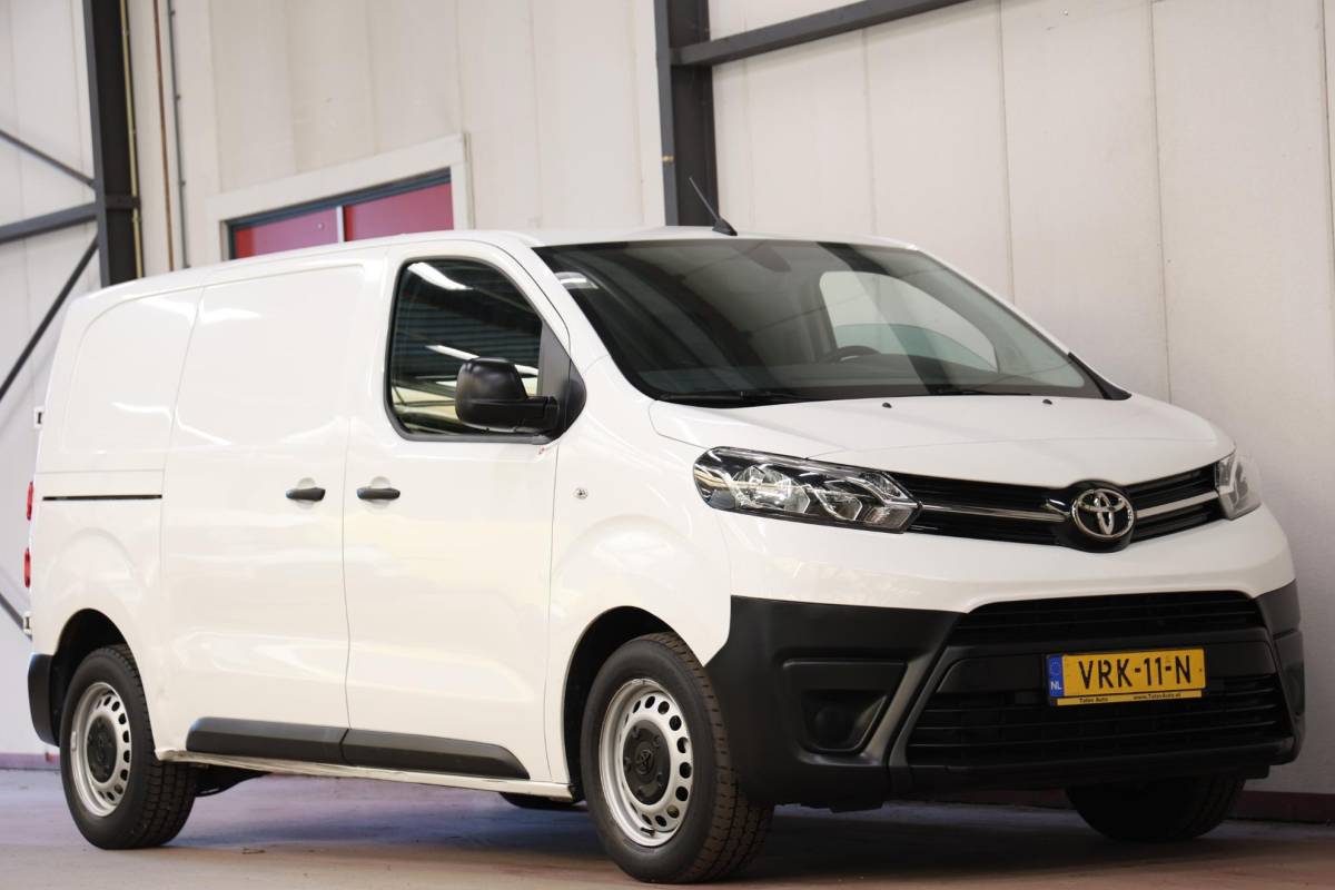 Toyota ProAce Toyota PROACE Worker 2.0 D-4D 2500KG TREKVERMOGEN