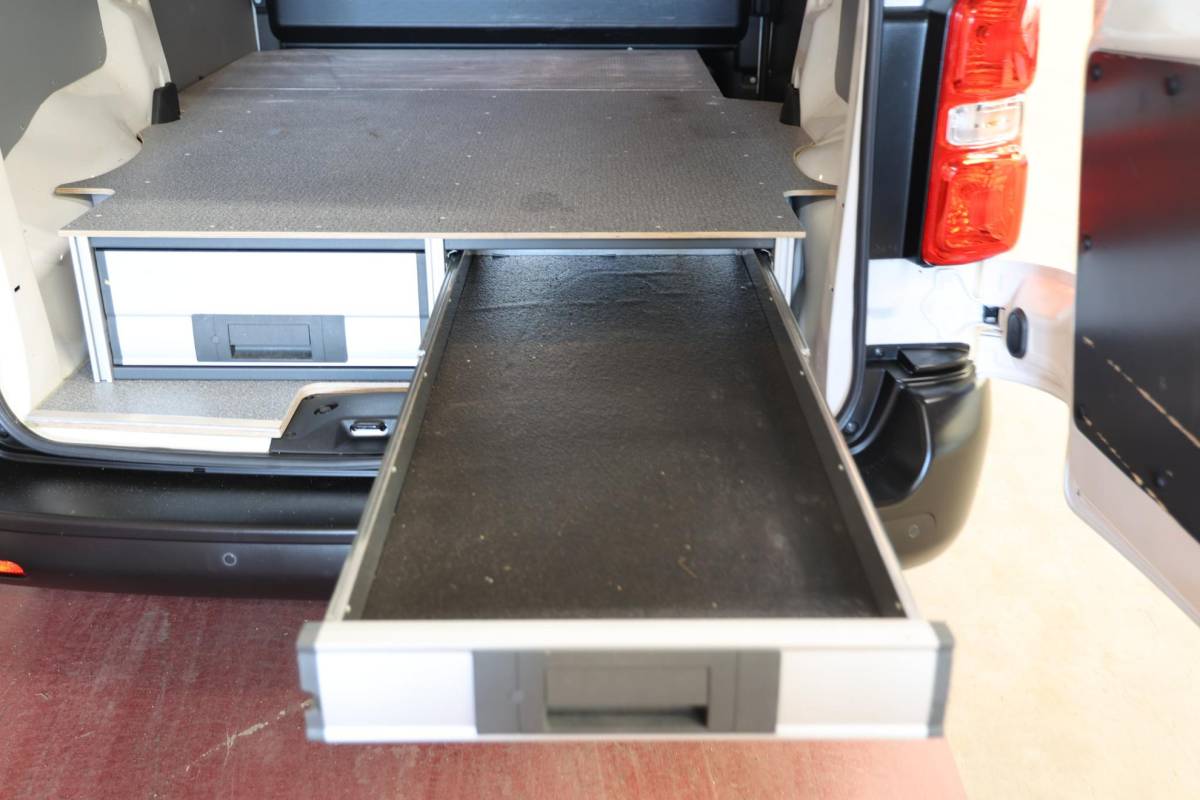 Toyota ProAce Toyota PROACE Worker 2.0 D-4D 2500KG TREKVERMOGEN