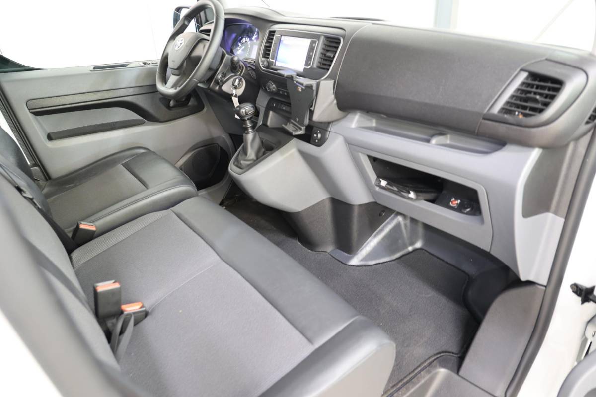 Toyota ProAce Toyota PROACE Worker 2.0 D-4D 2500KG TREKVERMOGEN