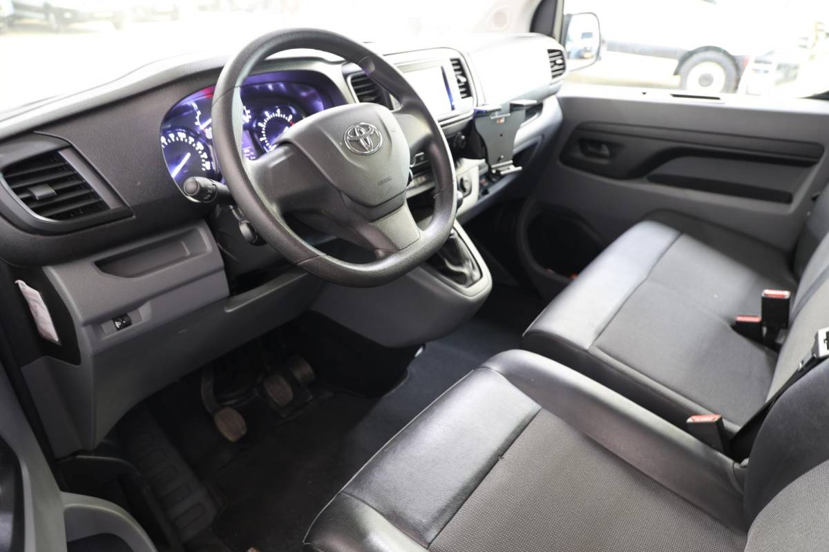 Toyota ProAce Toyota PROACE Worker 2.0 D-4D 2500KG TREKVERMOGEN