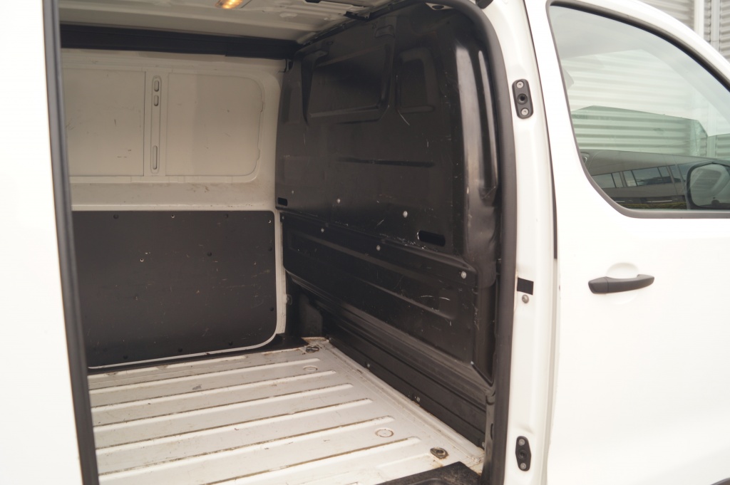 Opel Vivaro Opel Vivaro 1.5 CDTI L2-H1 Edition -NAVI-AIRCO-PDC-CAM-