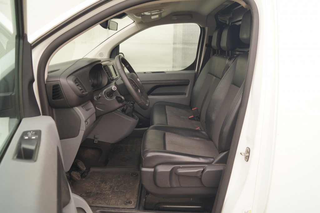 Opel Vivaro Opel Vivaro 1.5 CDTI L2-H1 Edition -NAVI-AIRCO-PDC-CAM-