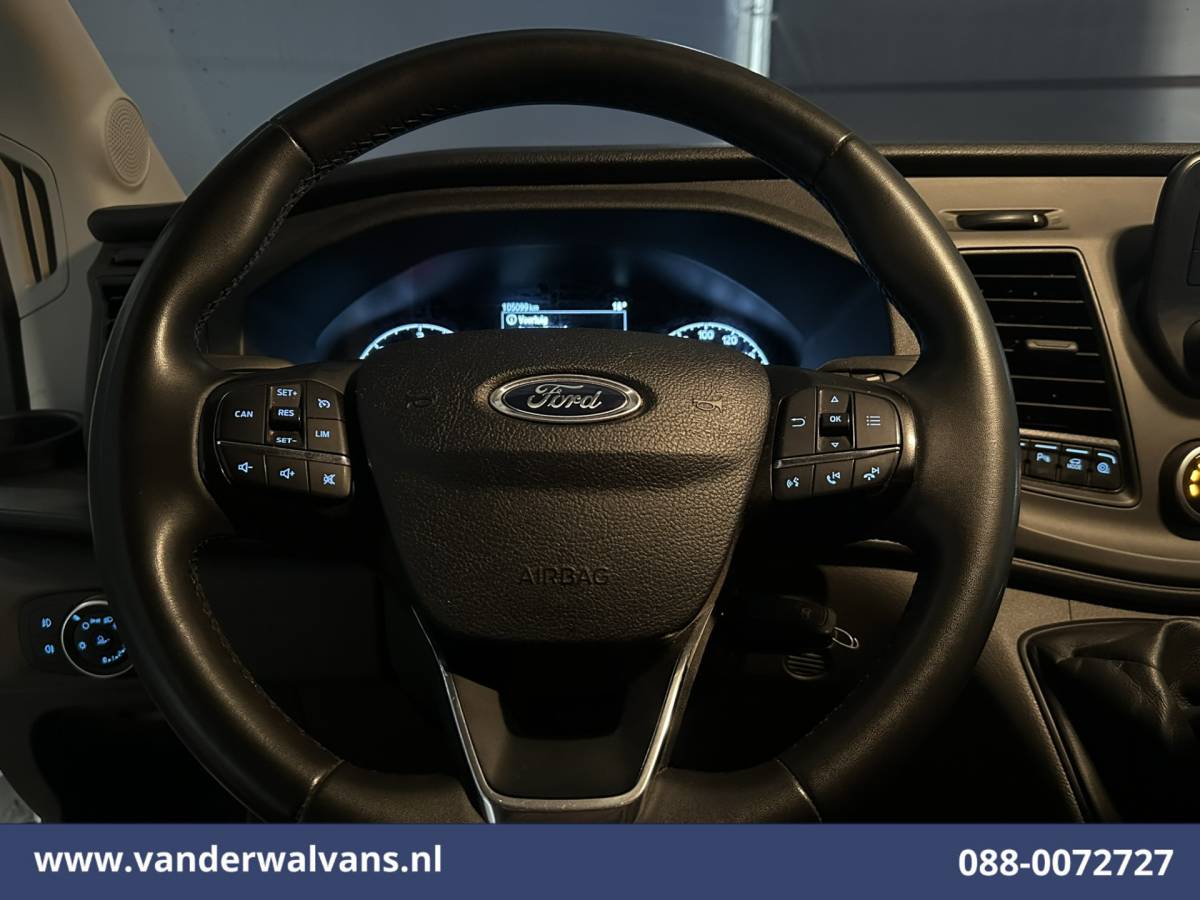 Ford Transit Ford Transit 2.0 TDCI L4H3 Euro6 Airco | Cruisecontrol | Verwarmde voorruit Parkeersensoren, Bijrijdersbank