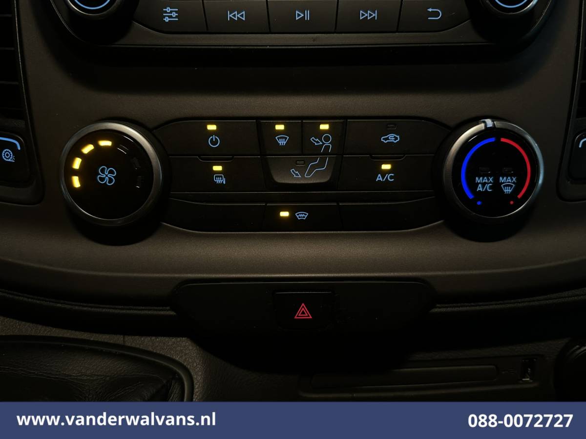 Ford Transit Ford Transit 2.0 TDCI L4H3 Euro6 Airco | Cruisecontrol | Verwarmde voorruit Parkeersensoren, Bijrijdersbank