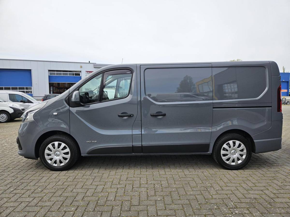 Renault Trafic Renault Trafic 2.0 dCi L1H1 Airco 2x Schuifd Automaat 150pk