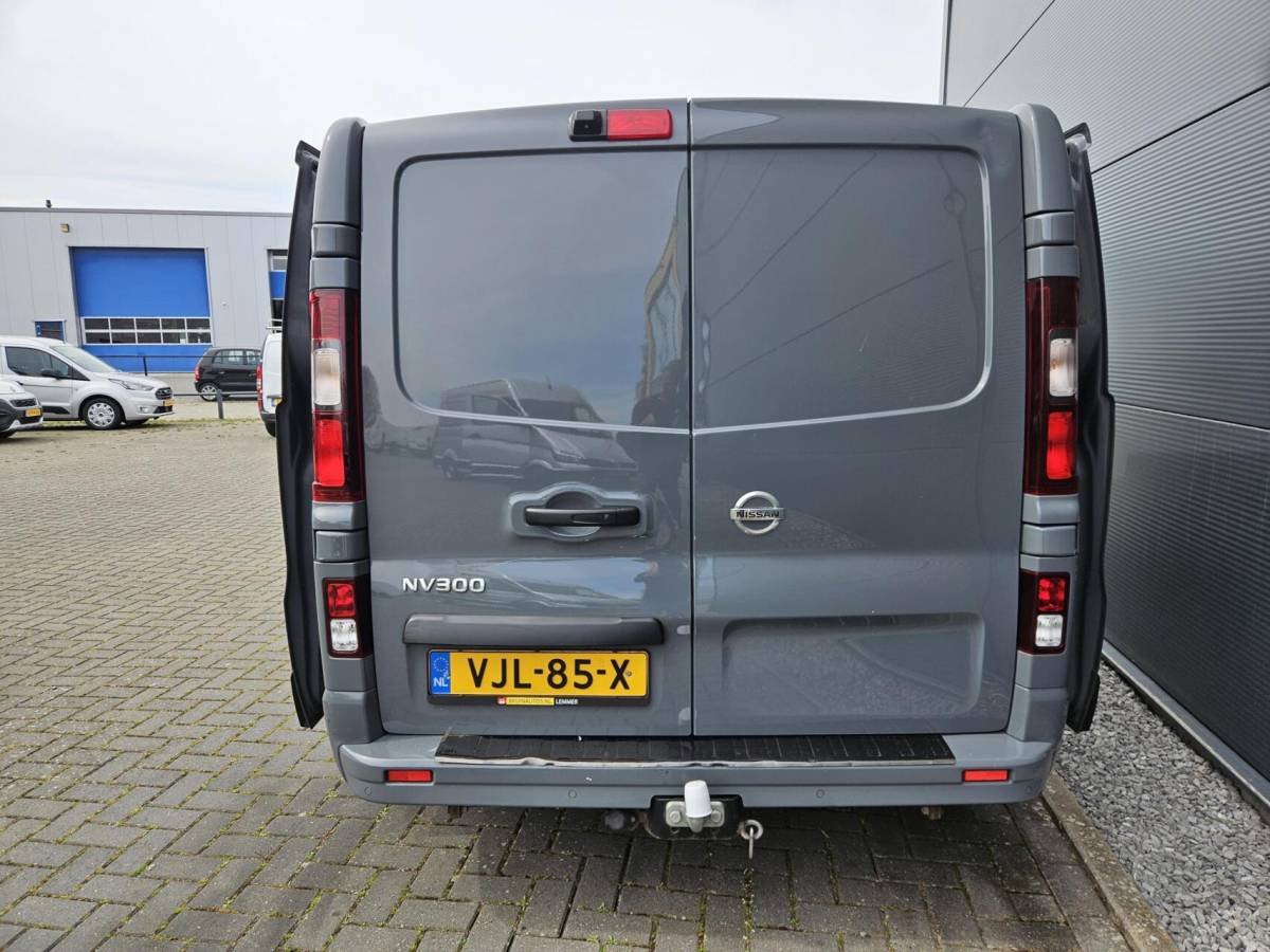 Renault Trafic Renault Trafic 2.0 dCi L1H1 Airco 2x Schuifd Automaat 150pk