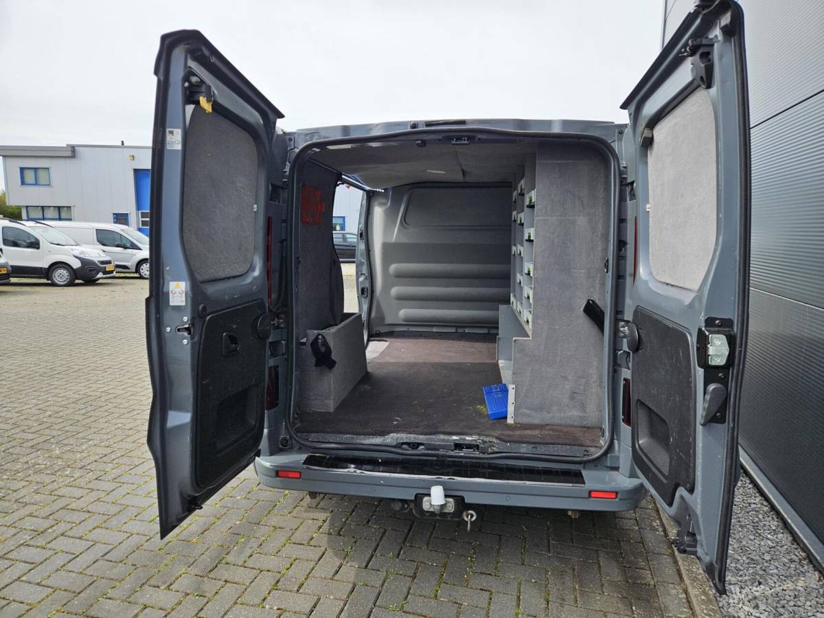 Renault Trafic Renault Trafic 2.0 dCi L1H1 Airco 2x Schuifd Automaat 150pk