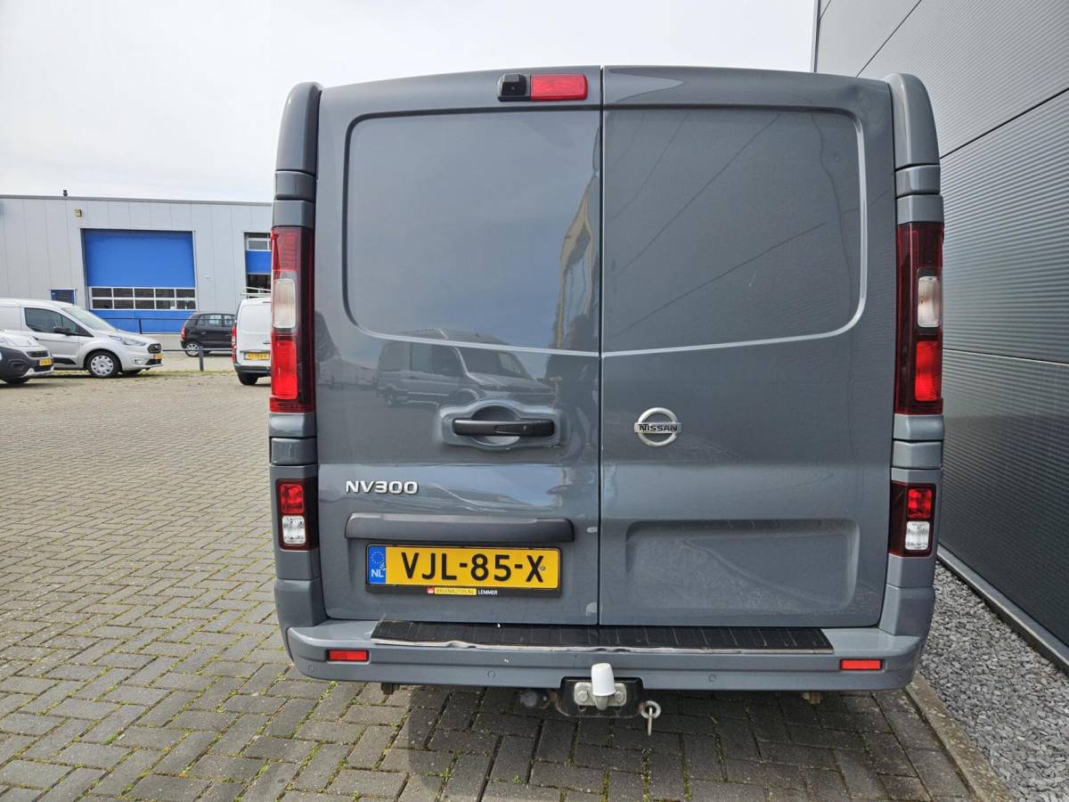 Renault Trafic Renault Trafic 2.0 dCi L1H1 Airco 2x Schuifd Automaat 150pk