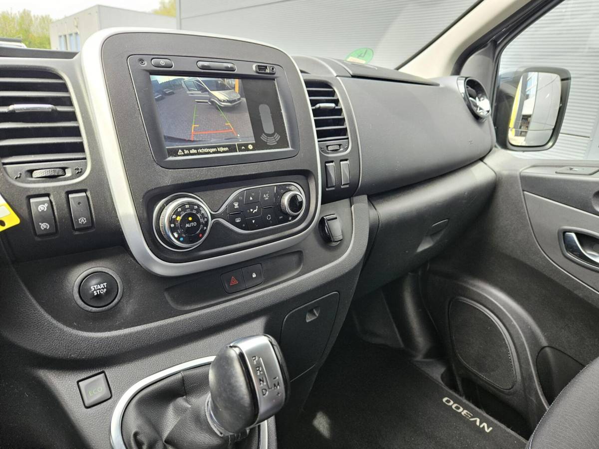 Renault Trafic Renault Trafic 2.0 dCi L1H1 Airco 2x Schuifd Automaat 150pk