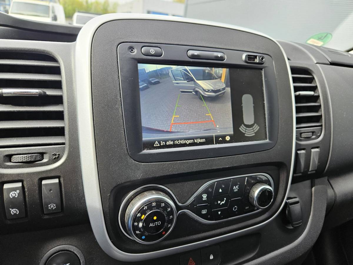 Renault Trafic Renault Trafic 2.0 dCi L1H1 Airco 2x Schuifd Automaat 150pk