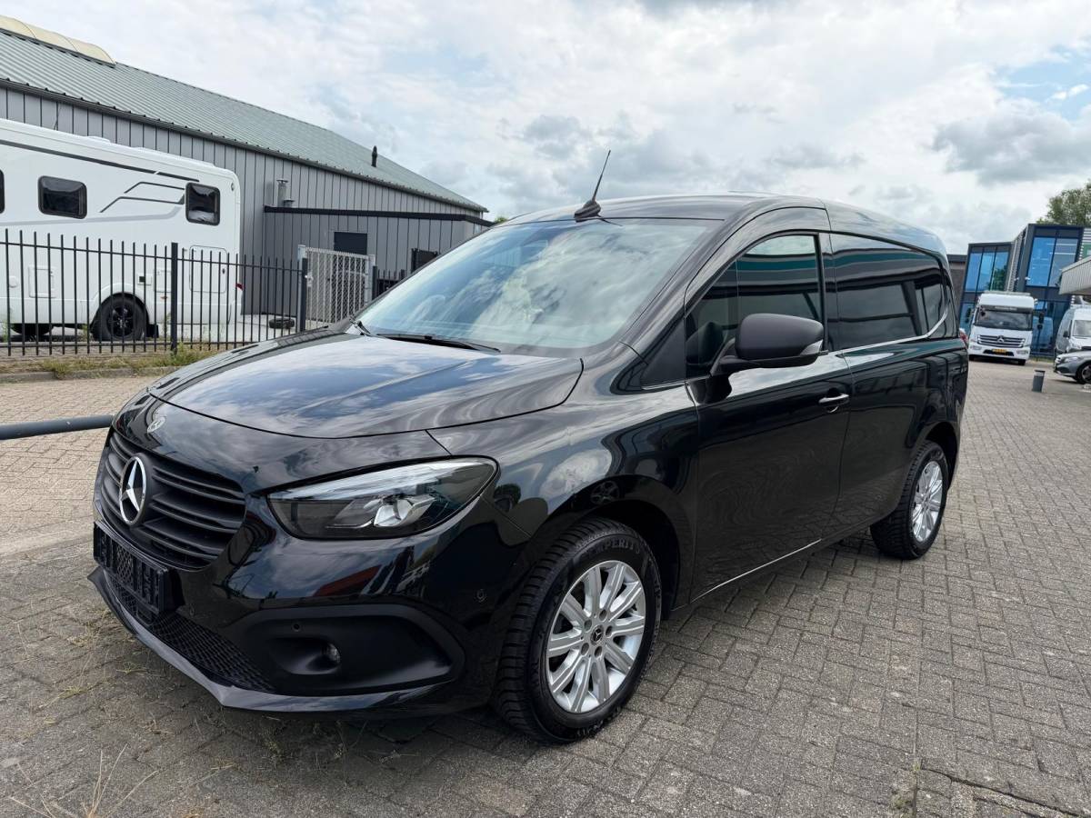 Mercedes-Benz Citan Mercedes-Benz Citan 112 CDI L1 E6 Pro | Trekhaak | LMV 16” | LED koplampen | Mbux