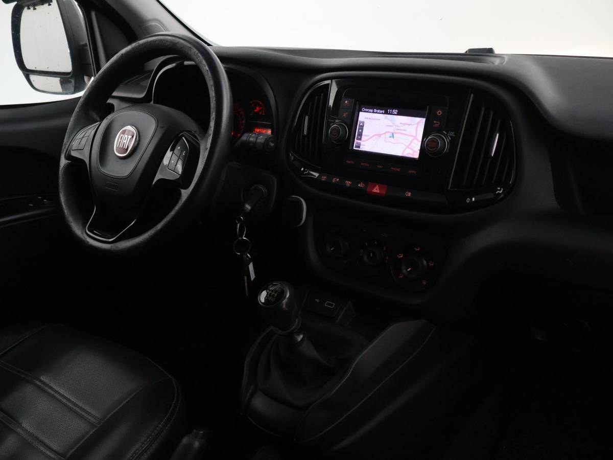 Fiat Doblò Fiat Doblò Cargo 1.6 MJ 105 PK L1H1 ECO JET 3-ZITS + CAMERA | NAVIGATIE | CRUISE | TREKHAAK