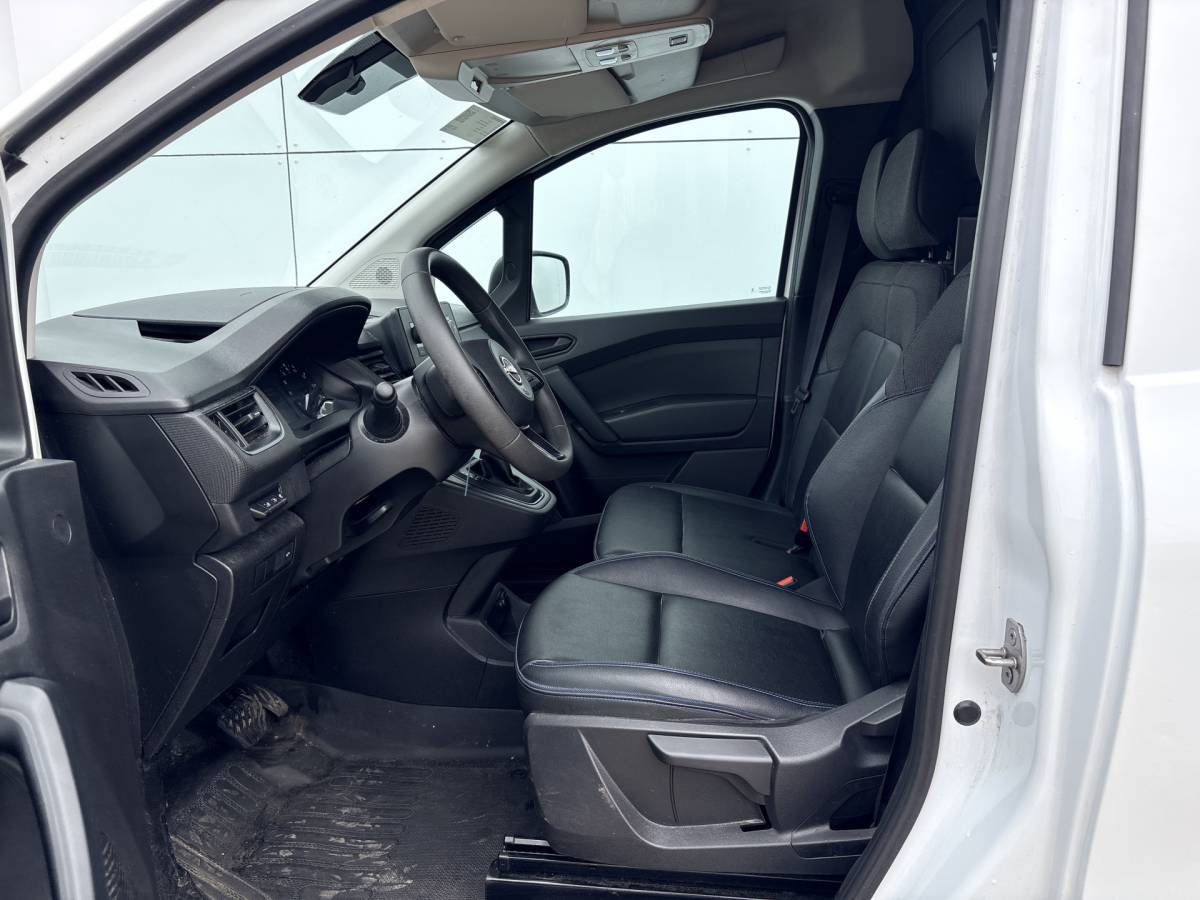 Nissan Townstar Nissan Townstar EV 45kWh L1 260KM WLTP LED Climate Control Cruise Control Laadkabel Parkeersensoren Citan Kangoo