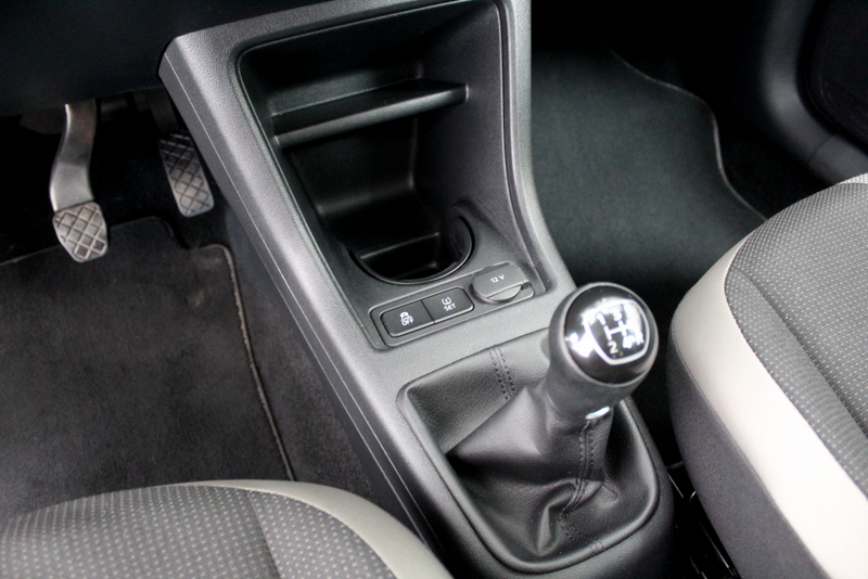 Volkswagen up! Volkswagen Up! 1.0 BMT high up! 60PK, AIRCO | CRUISE CONTROLE | ELEC-RAMEN/SPIEGELS | PARKEERSENSOREN | CAMERA