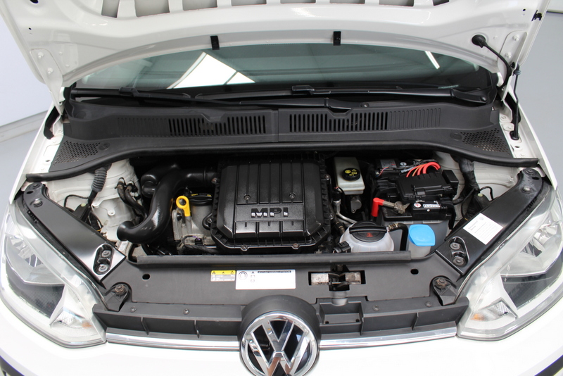 Volkswagen up! Volkswagen Up! 1.0 BMT high up! 60PK, AIRCO | CRUISE CONTROLE | ELEC-RAMEN/SPIEGELS | PARKEERSENSOREN | CAMERA