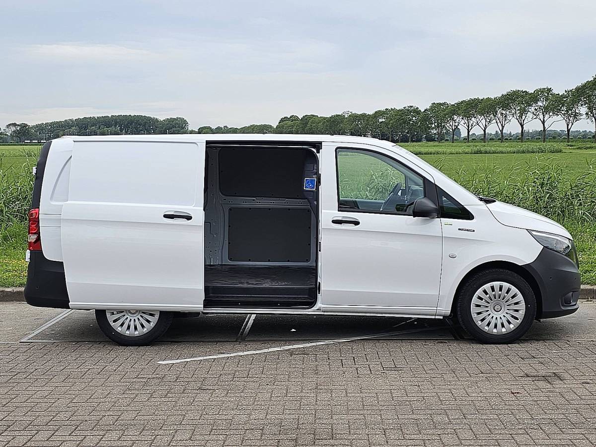 Mercedes-Benz eVito MERCEDES-BENZ EVITO l2 280km wltp 60kwh!