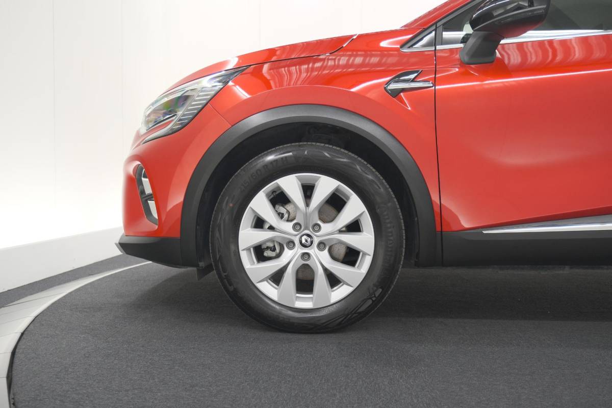 Renault Captur Renault Captur 1.6 E-Tech full hybrid 145 techno | Camera | Parkeersensoren | Climate control | Keyless